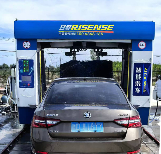 新疆加油站安装日森智能洗车机