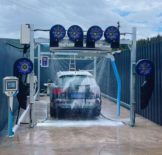 云南加油站安装日森无接触洗车机