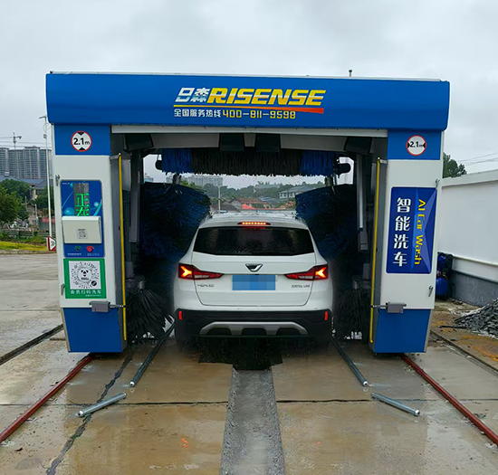 湖南中国石化加油站安装日森加宽往复式洗车机